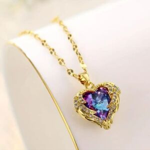 Heart necklace